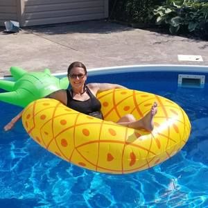 Meet your Posher, Lisa